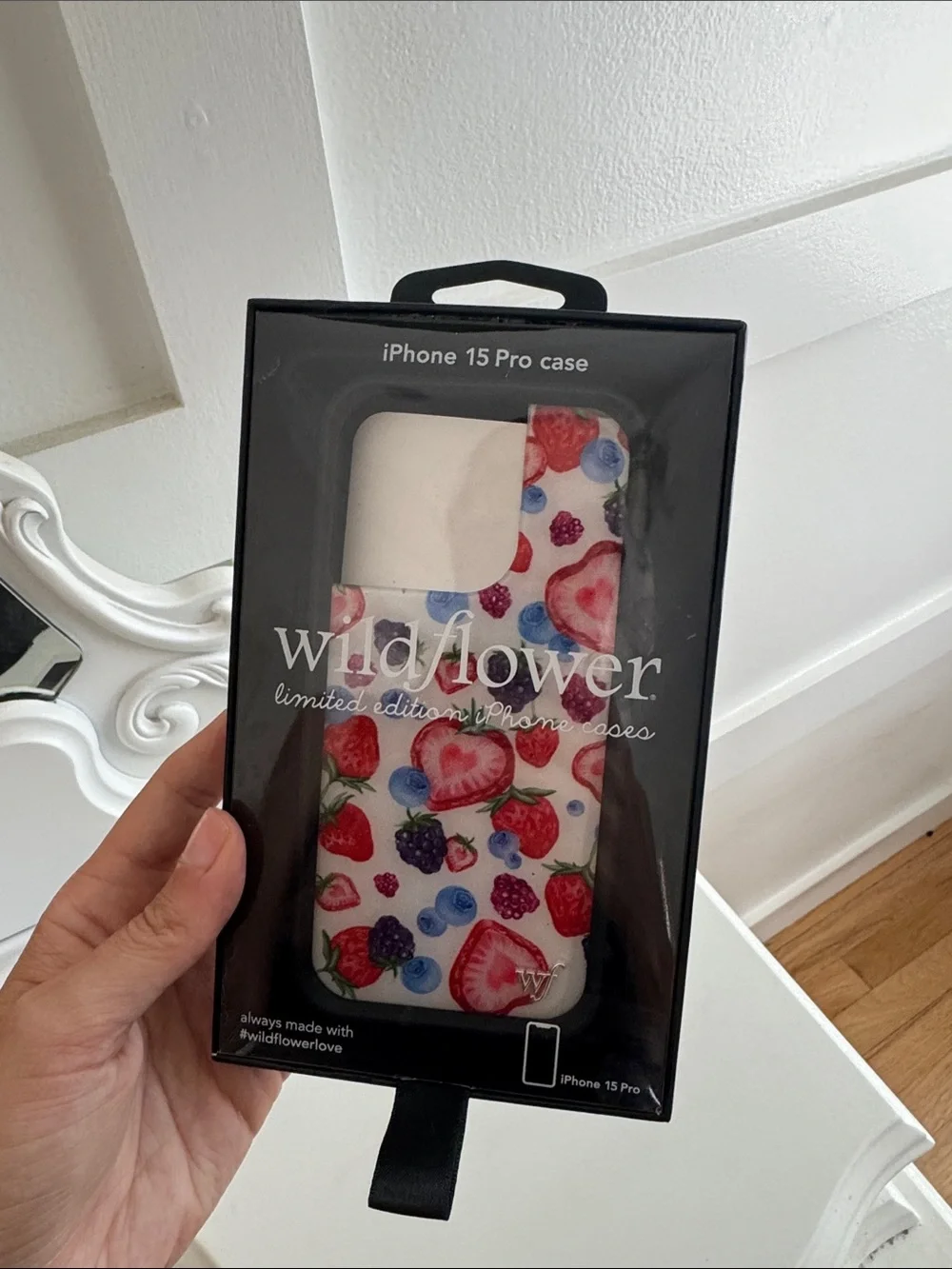 Wildflowers iPhone 15 Pro Case - Fruit Tart